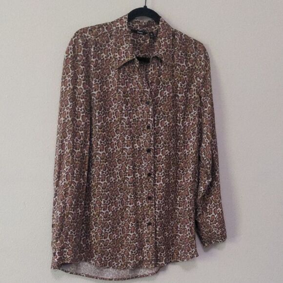 Betabrand Brown Leopard Ruth Bader Ginsberg Button Down Shirt - Picture 1 of 5